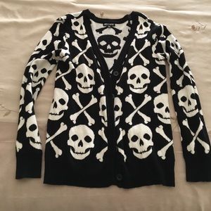 Hot Topic skull & bones cardigan